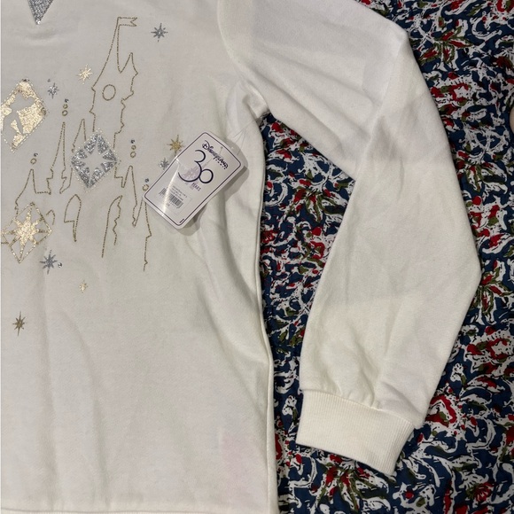 Disney Paris Sweatshirt - Picture 4 of 10